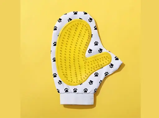 [8206720001583] Guante de aseo anatómico para baño blanco